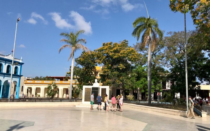 Jour 3 et 4 : Santiago de Cuba – Bayamo (128KM – environ 2h10)