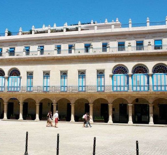 Hôtel Santa Isabel