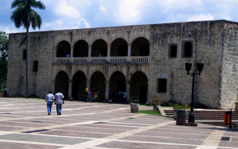 Jour 1 : Bienvenue à Saint-Domingue