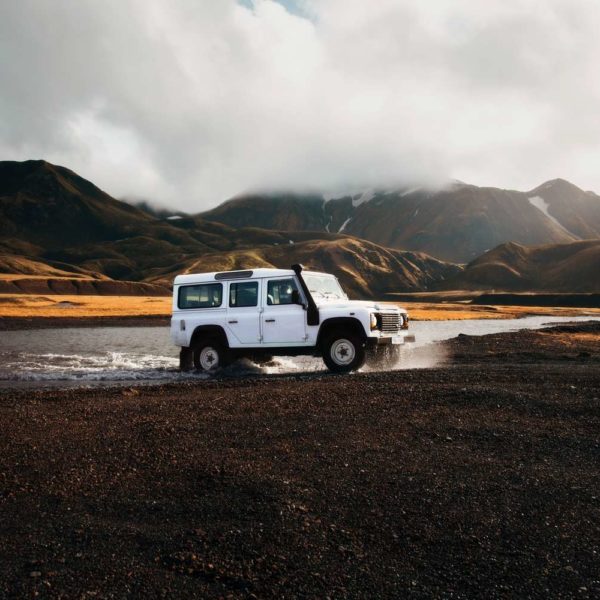 landscape-sea-coast-horizon-mountain-snow-cloud-car-automobile-shore-lake-river-dusk-truck-reflection-vehicle-weather-storm-volcano-iceland-land-rover-cruise-hills-mountains-loch-